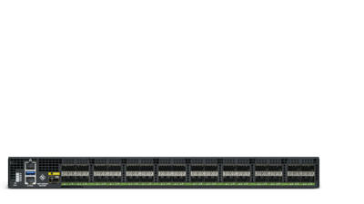 Illustration du produit R&S®LANCOM Core Switch CS-8132F avec marquage « NEW » (nouveau)