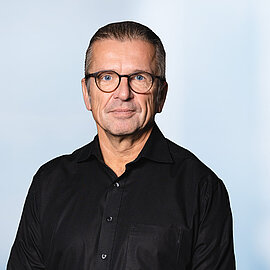 R&S Networks and Cybersecurity expert Lutz Linzenmeier