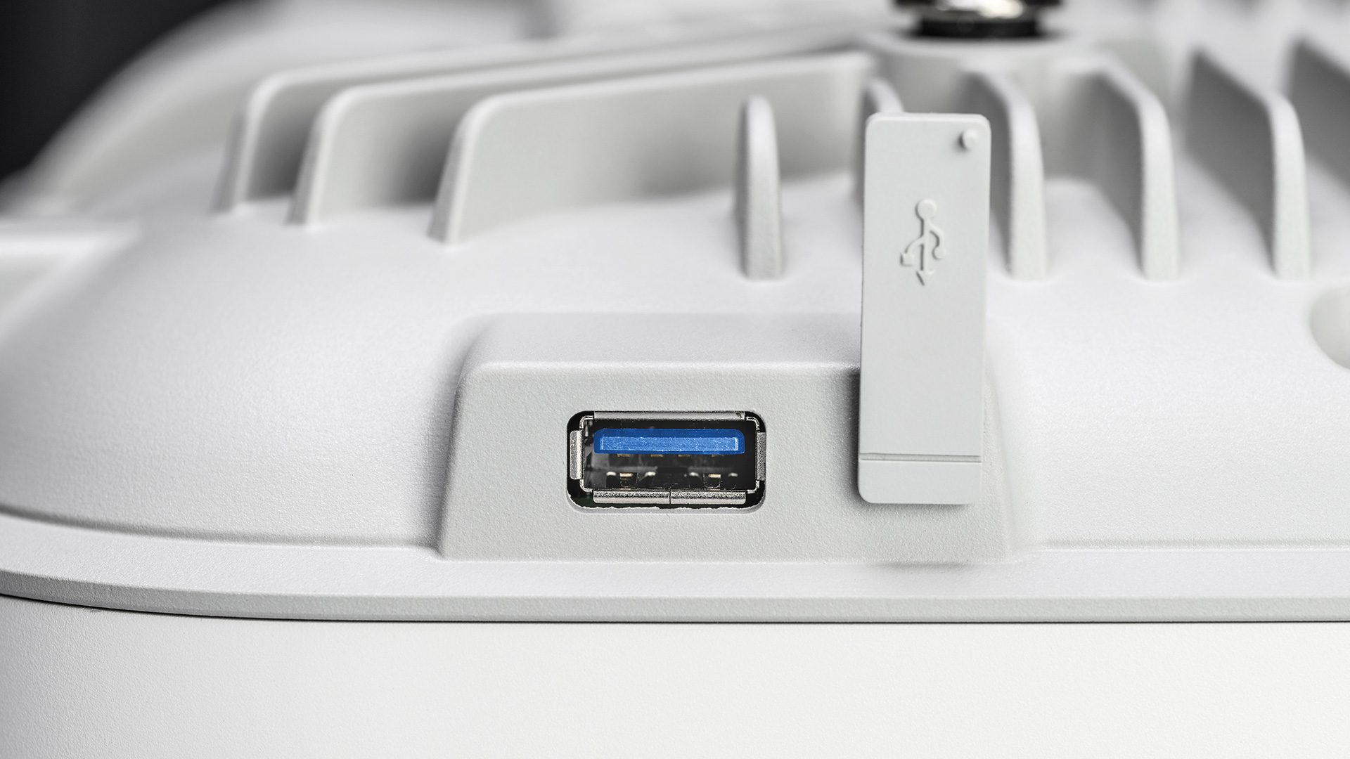 Product photo USB port R&S®LANCOM LX-7500