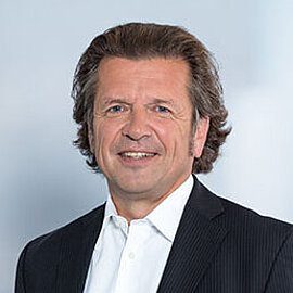 Portrait von Lutz Linzenmeier, R&S Networks and Cybersecurity Sales Engineering Manager International